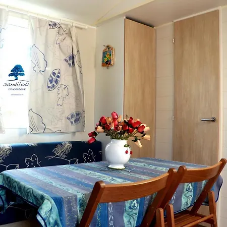 Mobilhome « Les Temps Heureux » Kemping
