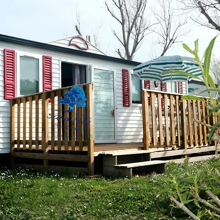 Mobilhome « Les Temps Heureux » Kemping